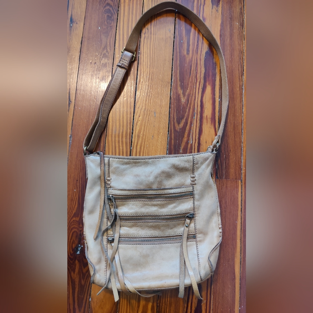 Lucky Brand Tan Leather Crossbody Shoulder Bag - Picture 2 of 3